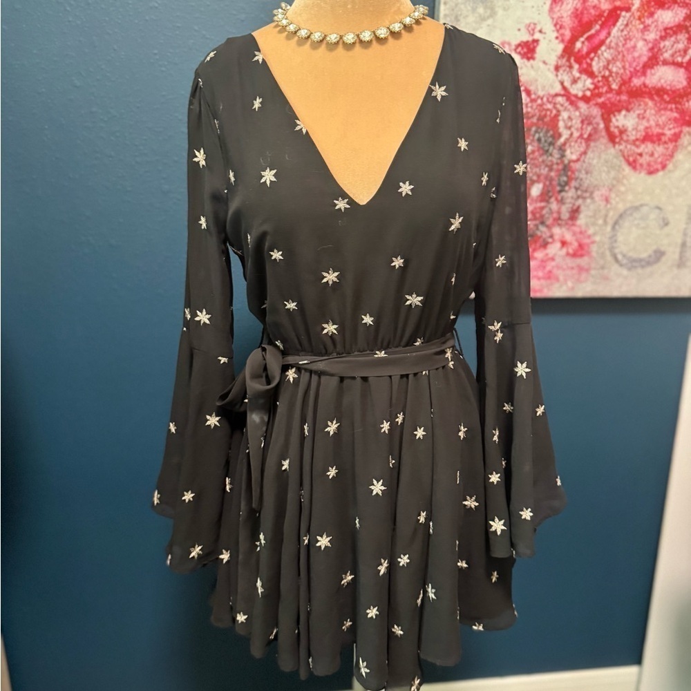 Lovers and Friends Black Star Patterned Dress S